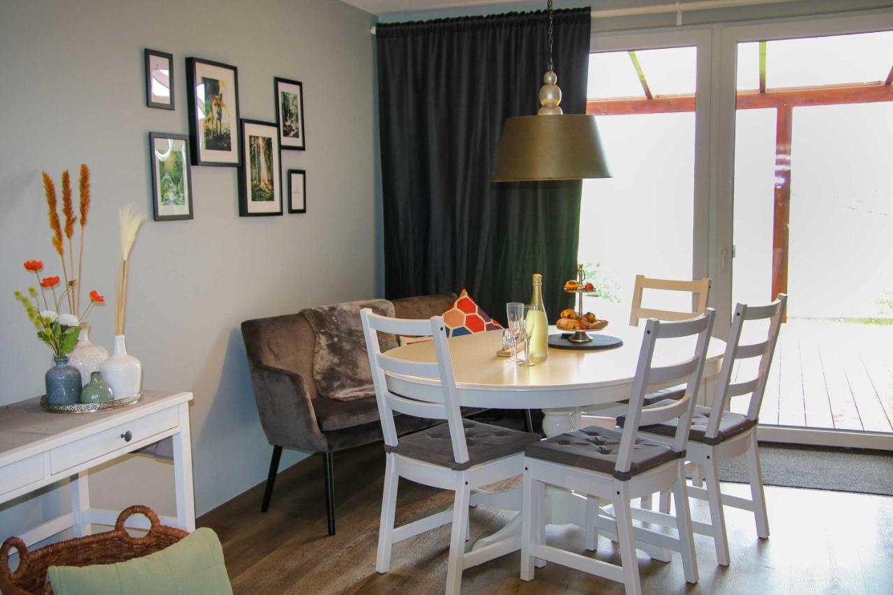 Ferienhaus Eifelnest Scheid  エクステリア 写真