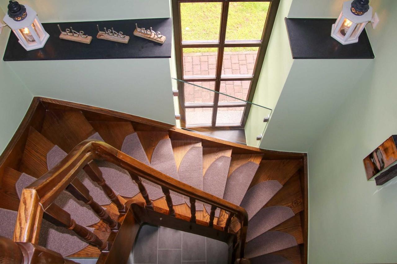 Ferienhaus Eifelnest Scheid  エクステリア 写真
