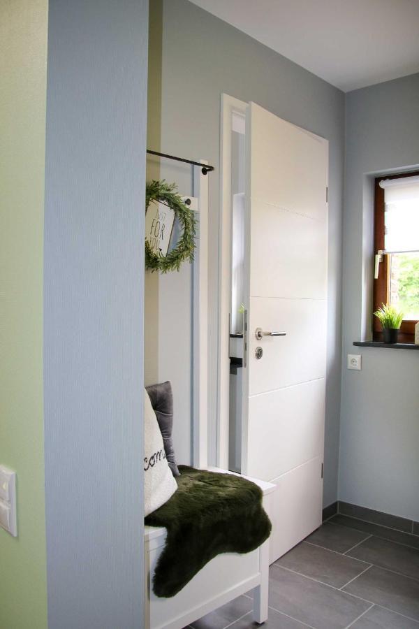 Ferienhaus Eifelnest Scheid  エクステリア 写真