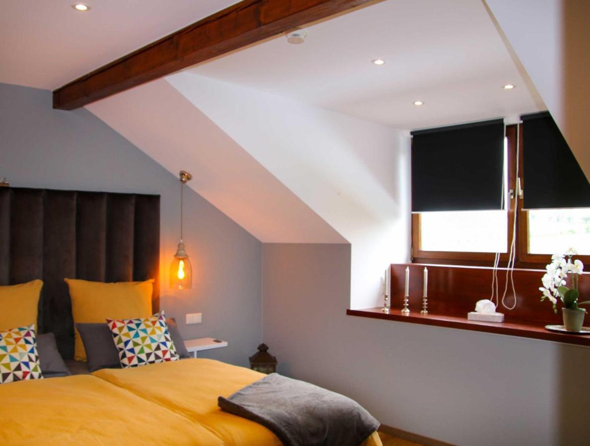 Ferienhaus Eifelnest Scheid  エクステリア 写真