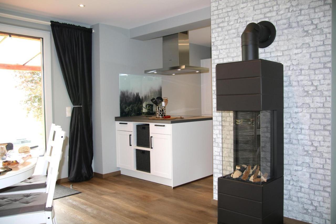 Ferienhaus Eifelnest Scheid  エクステリア 写真