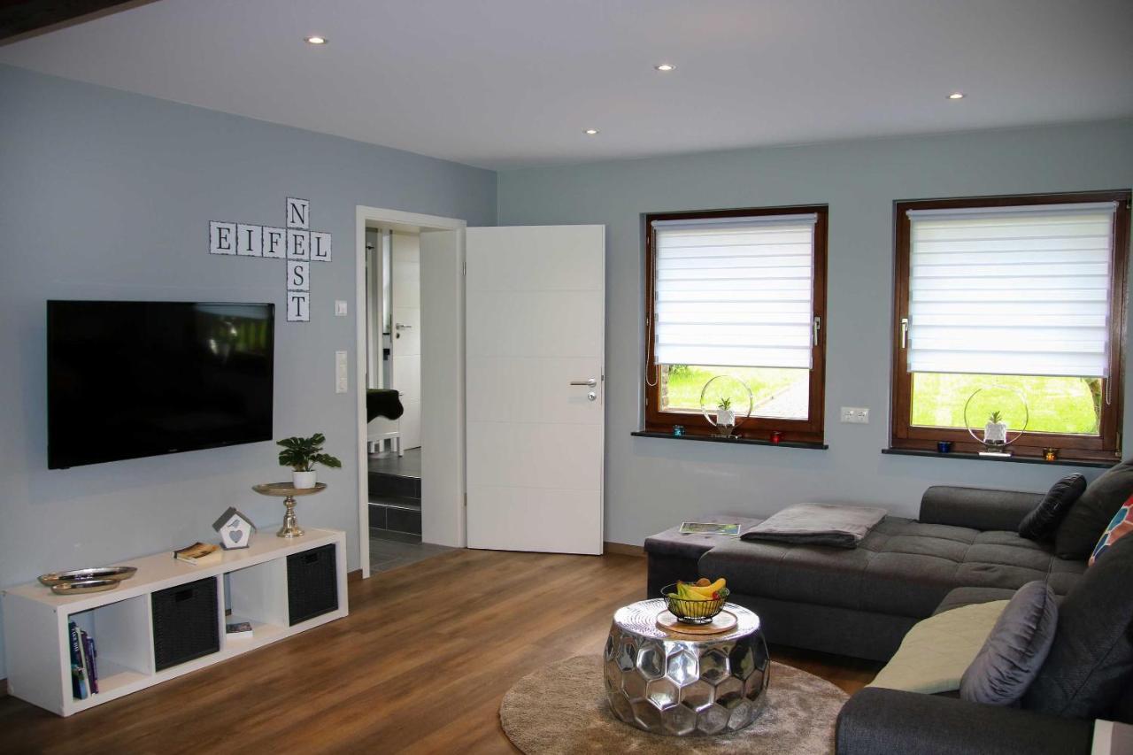Ferienhaus Eifelnest Scheid  エクステリア 写真