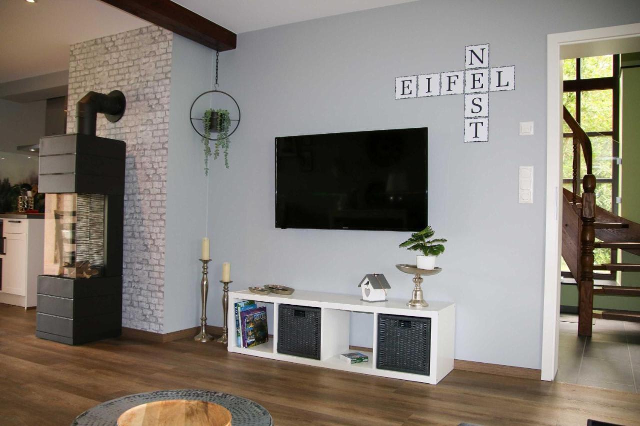 Ferienhaus Eifelnest Scheid  エクステリア 写真